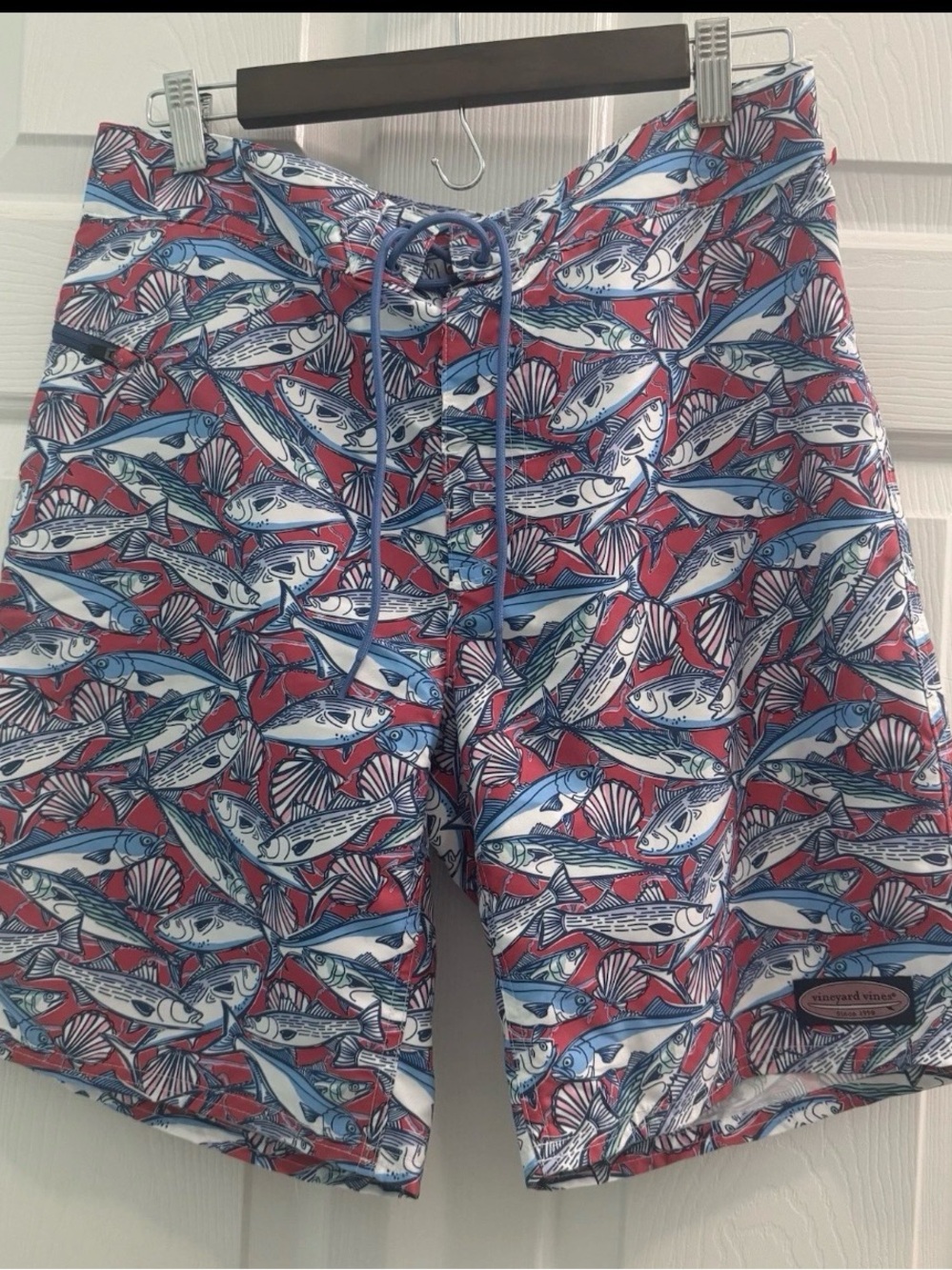 Vineyard Vines Men's Size 32 Red White Blue Fish Swimming Trunk Shorts